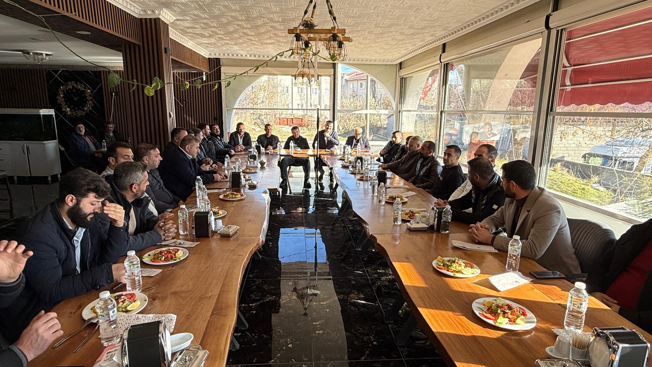 Tatvan Esnaf ve Sanatkârlar Odası Başkan Adayı Ali Rıza Deli Projelerini Açıkladı