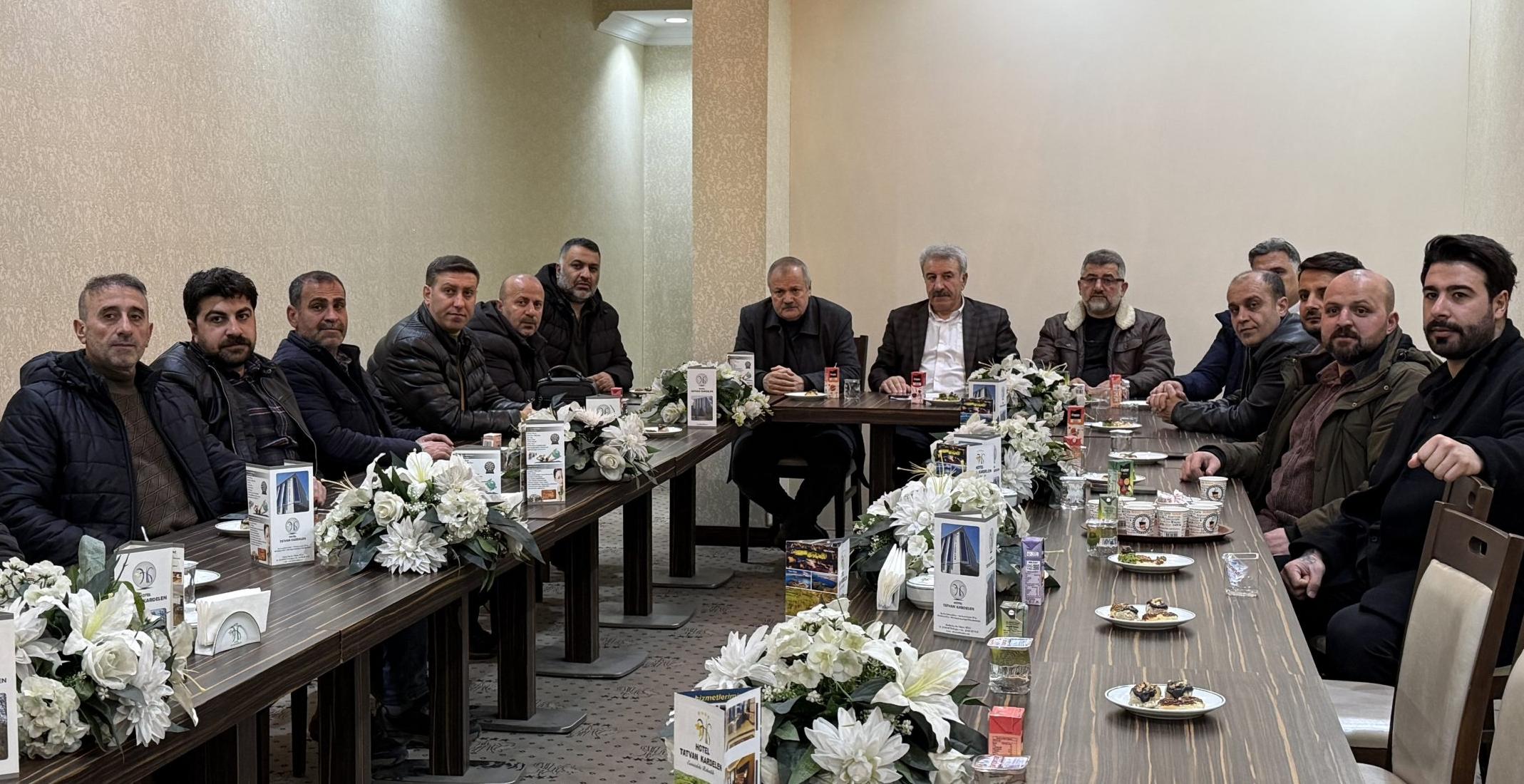 Kerem Atal, Tatvan Esnaf ve Sanatkârlar Odası Başkan Adaylığını Açıkladı